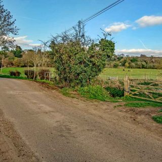 (04_01) Bottom House Farm Lane looking east - Mar. 2019 (04b_160)