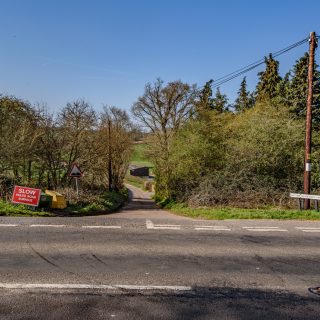 (05) Bottom House Farm Lane looking west - Apr. 2019