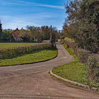 (08) Bacombe Lane looking west - Apr.2016 (22_13)
