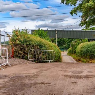 (106) Looking east along Small Dean Lane towards the overhead conveyor system - Jun. 2022 (20_168)