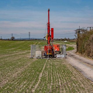 (12) PRoW Wen 6/3 looking north towards first ground investigations - Apr. 2016 (26_08)