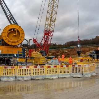 (129) Removing the concrete pouring tube - Nov. 2021 (06_154)