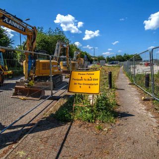 (23) Whielden Lane footpath and cycleway looking west - May 2020 (05_31)