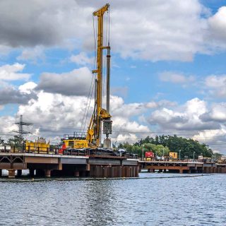 (239) Rotary piling for the viaduct piers in Harefield No.2 Lake - Aug. 2022 (01_289)