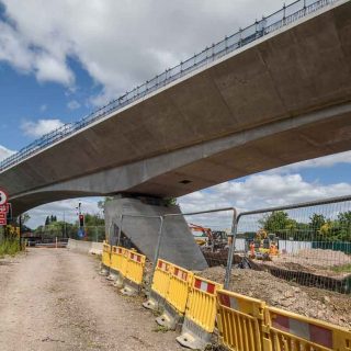 (374) Colne Valley Trail part of the London Loop temporary diversion - Jul. 2024 (01_377)