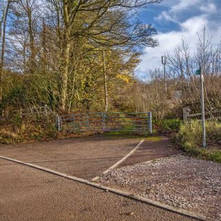 (39) Un-numbered bridleway looking east from Small Dean Lane - Nov. 2020 (20_27)