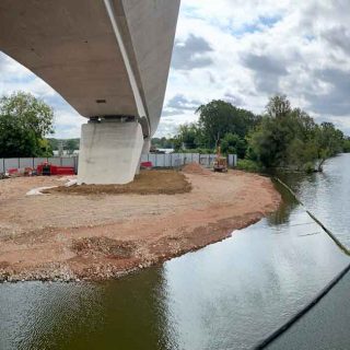 (390) Landscaping pier 20 south of Savay Lake - Aug. 2024 ( 01_380)