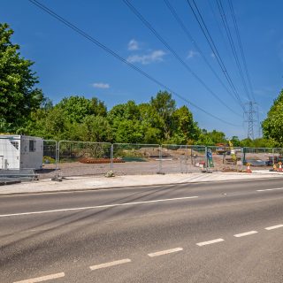 (96) Conveyor crossing the A413 - May 2022 (20_161)